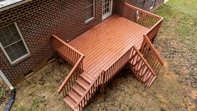 a view of a house with a entertaining space