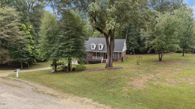 $614,900 | 208 Adams Court, Clayton, NC 27520