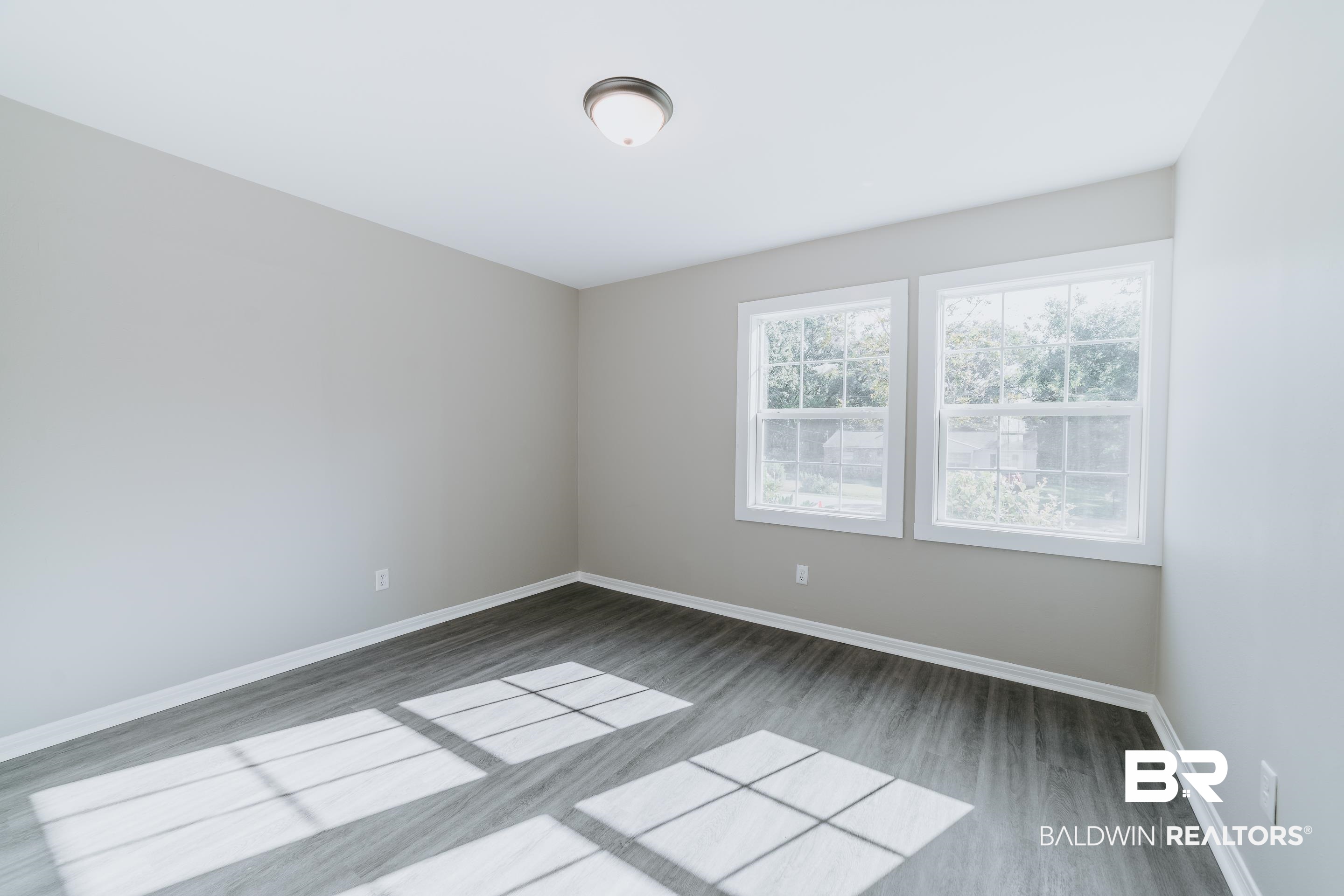 4924 Freeway Drive Mobile, AL 36619 - Photo 14 of 22