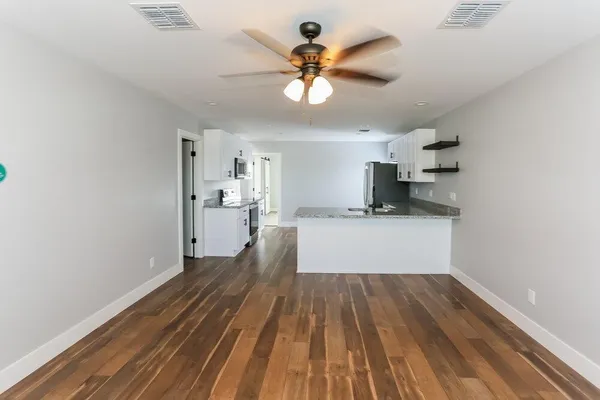$2,065 | 4656 South 38th Lane, Phoenix, AZ 85041