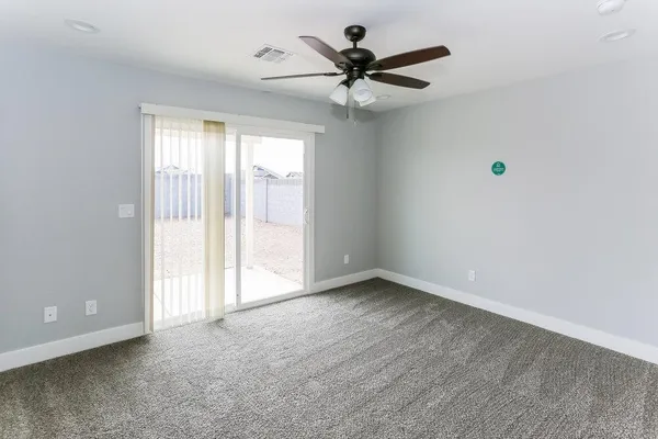 $2,015 | 4656 South 38th Lane, Phoenix, AZ 85041