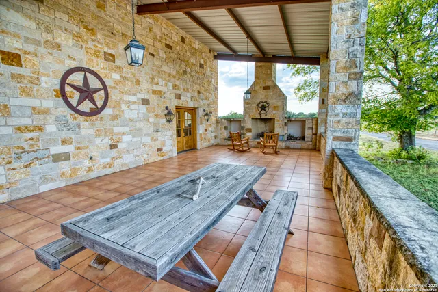 an outdoor view of the patio