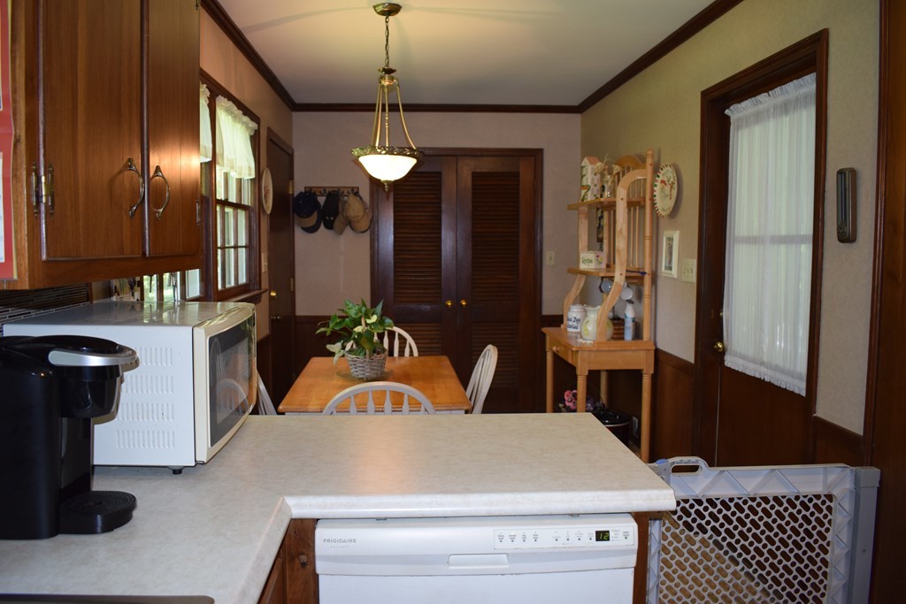 1181 Normandy Road Macon, GA 31210 - Photo 3 of 31 Additional Photo