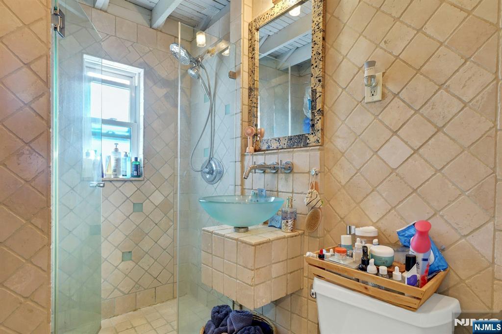 190 Knickerbocker Road, Unit 10 Englewood, NJ 07631 - Photo 19 of 23