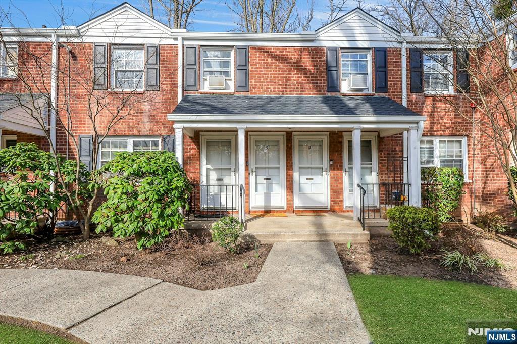 190 Knickerbocker Road, Unit 10 Englewood, NJ 07631 - Photo 21 of 23