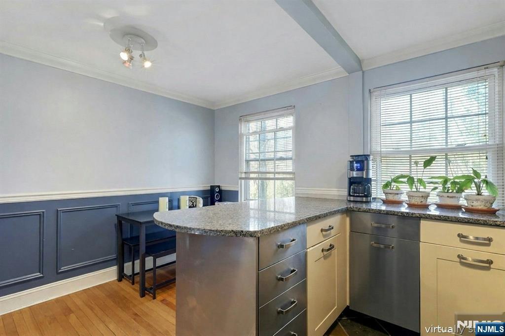 190 Knickerbocker Road, Unit 10 Englewood, NJ 07631 - Photo 4 of 23