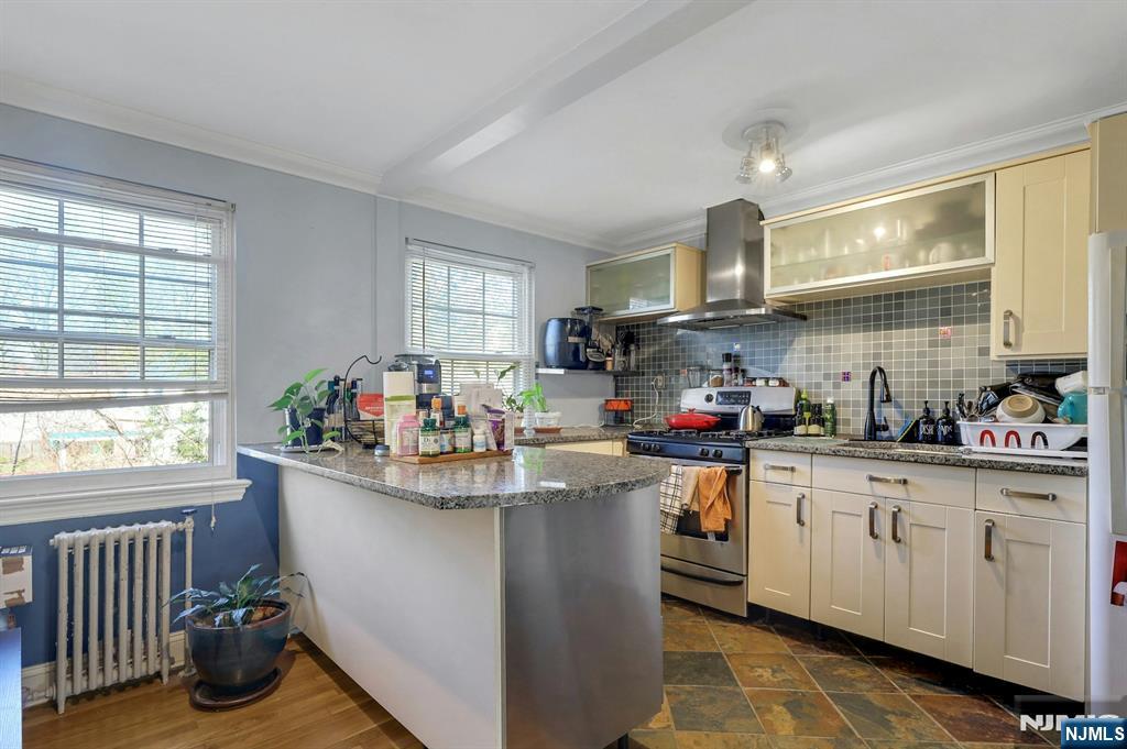 190 Knickerbocker Road, Unit 10 Englewood, NJ 07631 - Photo 10 of 23