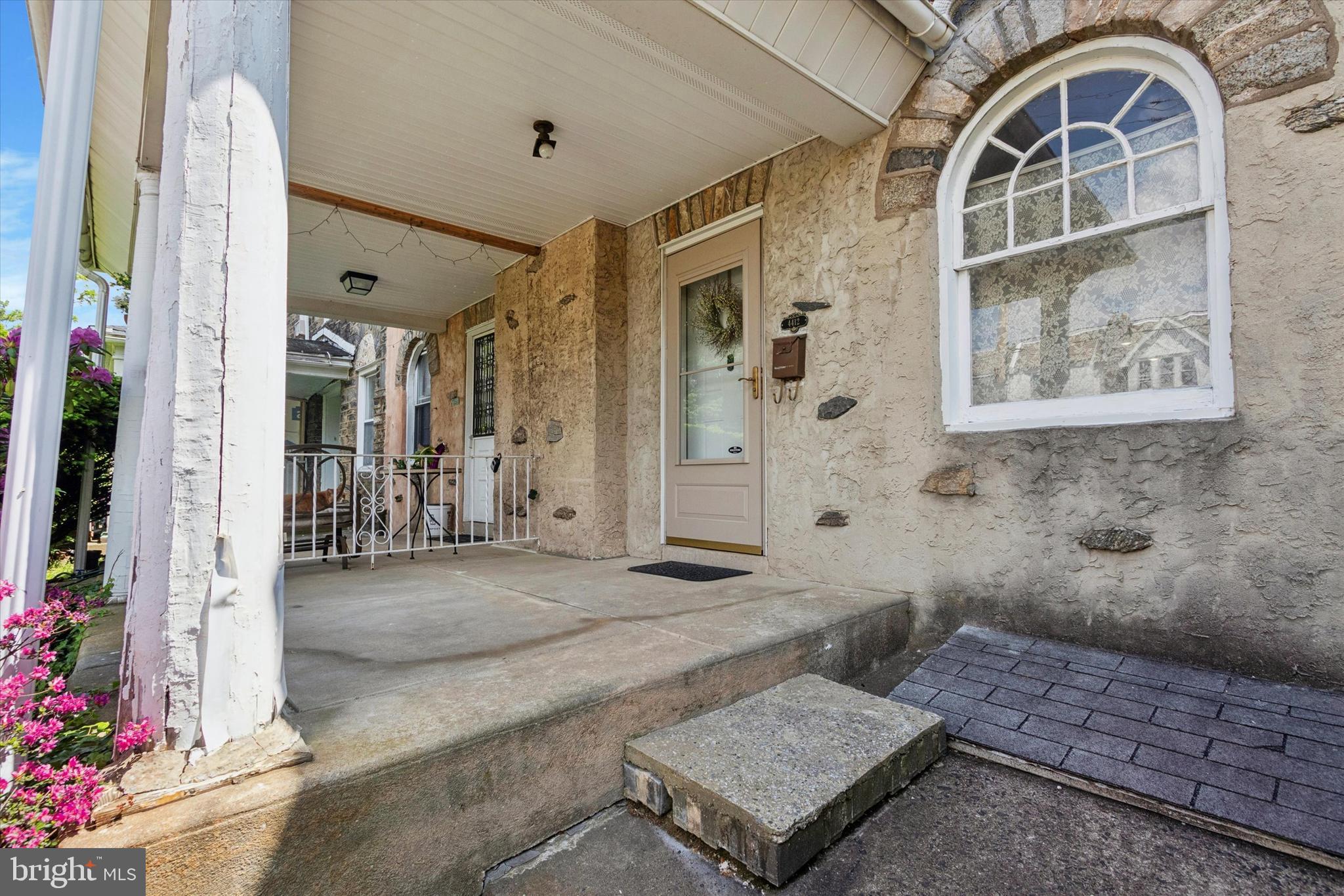 4412 Sherwood Road Philadelphia, PA 19131 - Photo 3 of 25 Gallery Image 3