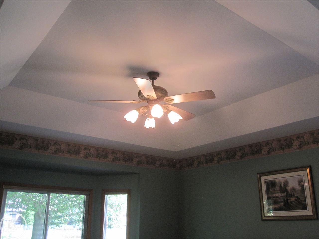51172 Baker Road New Baltimore, MI 48047 - Photo 25 of 53 50019716-24.JPG