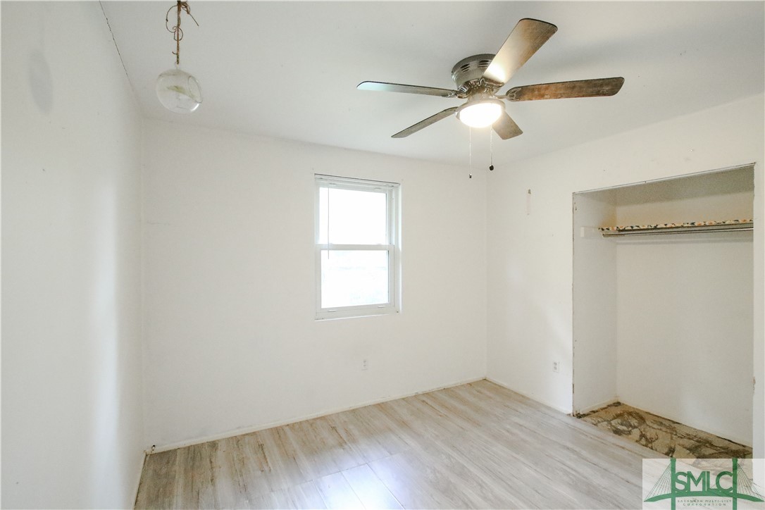 409 Sharondale Road Savannah, GA 31419 - Photo 11 of 26 1st bedroom