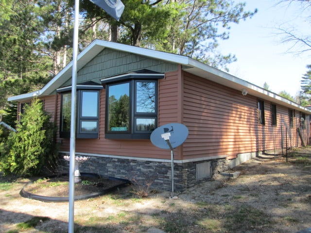 5499 Wolf Lake Road Lewiston, MI 49756 - Photo 2 of 11 Gallery Image 2