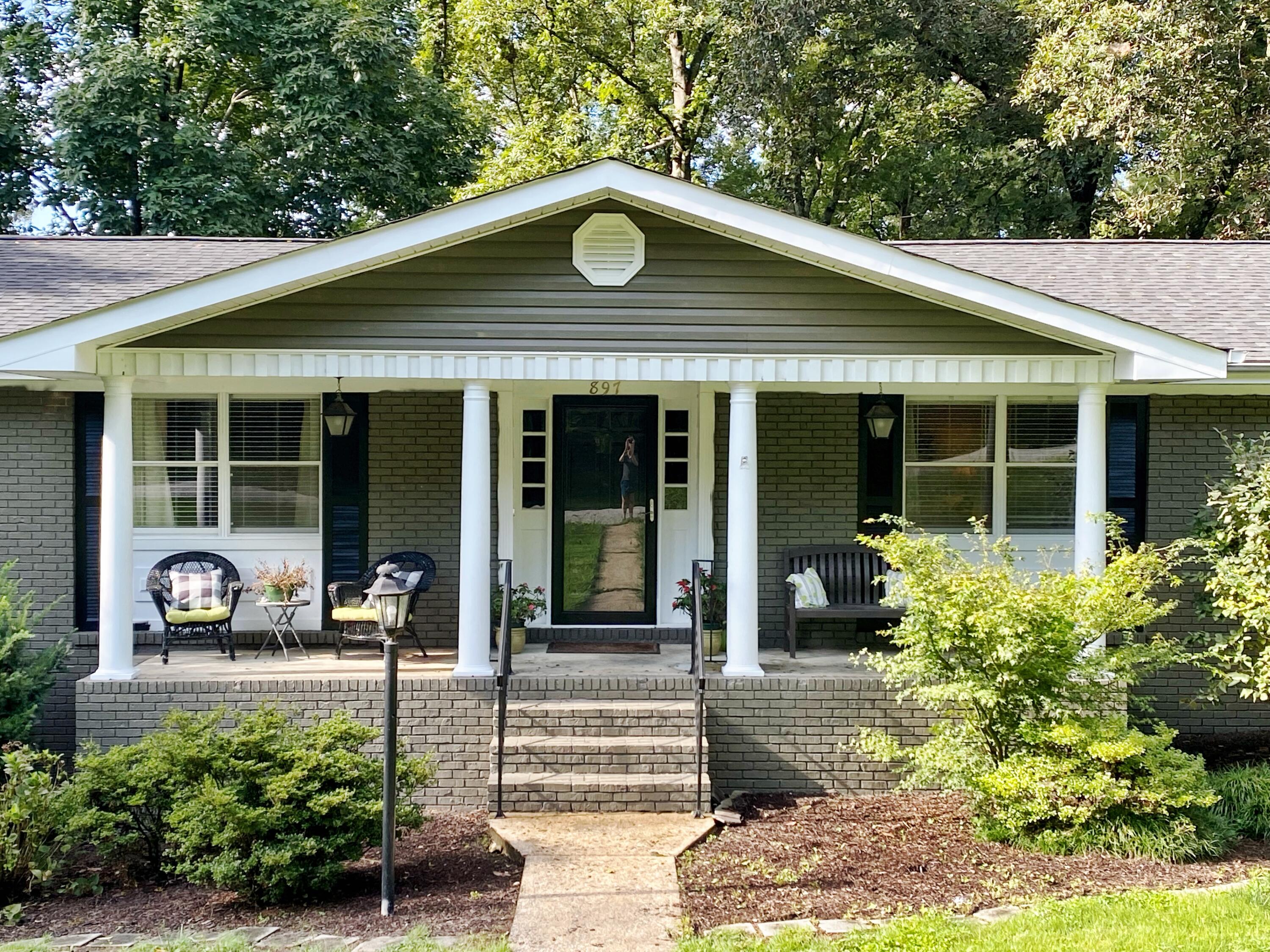 897 Shady Fork Road Chattanooga, TN 37421 - Photo 3 of 34 Front porch showing new paint