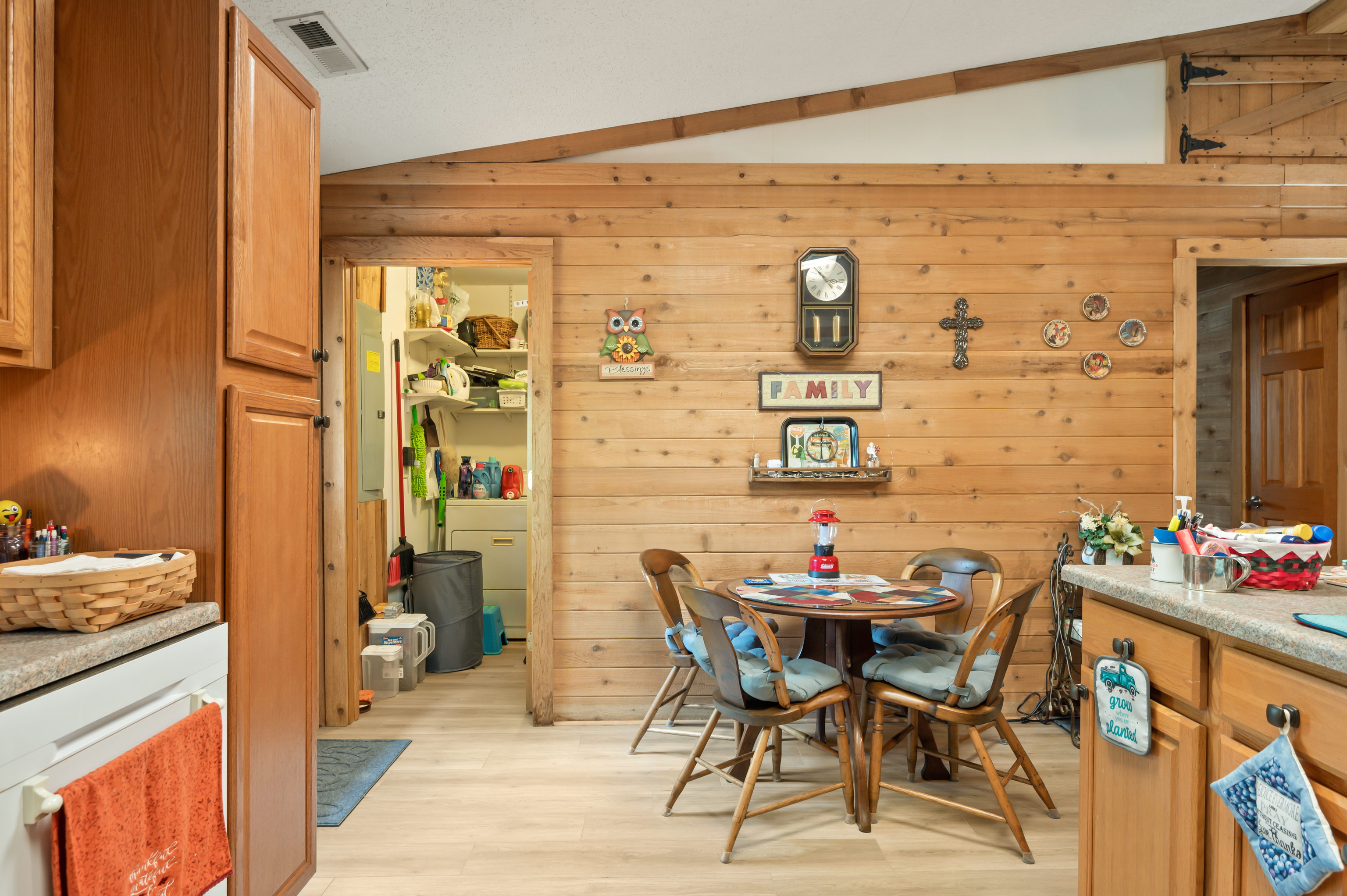 67 Salt Creek Road Nashville, IN 47448 - Photo 9 of 75 Gallery Image 9