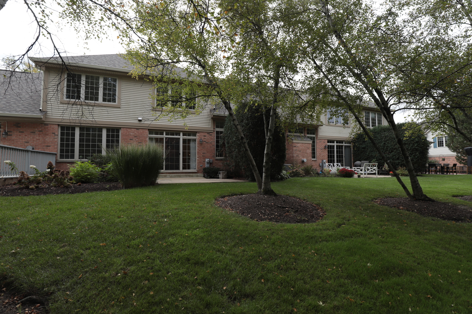 1802 Camden Drive Glenview, IL 60025 - Photo 2 of 21 a view of a yard in front of a house
