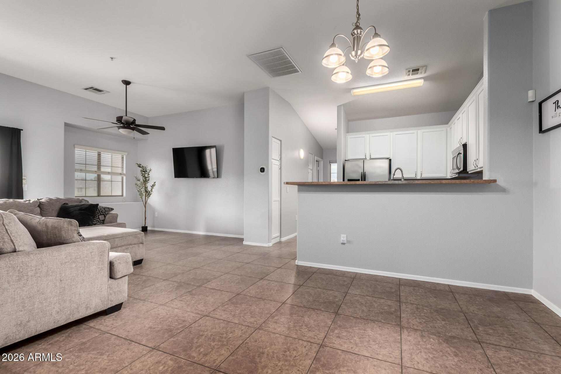 462 North 168th Lane Goodyear, AZ 85338 - Photo 12 of 29 08 168th