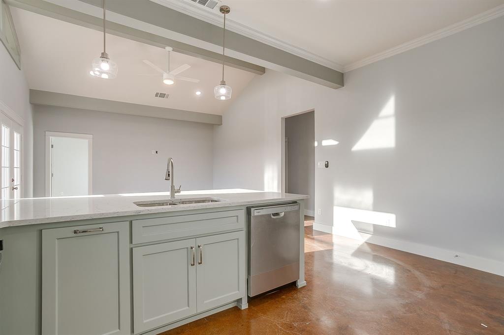 116 Overlook Trail Azle, TX 76020 - Photo 14 of 40