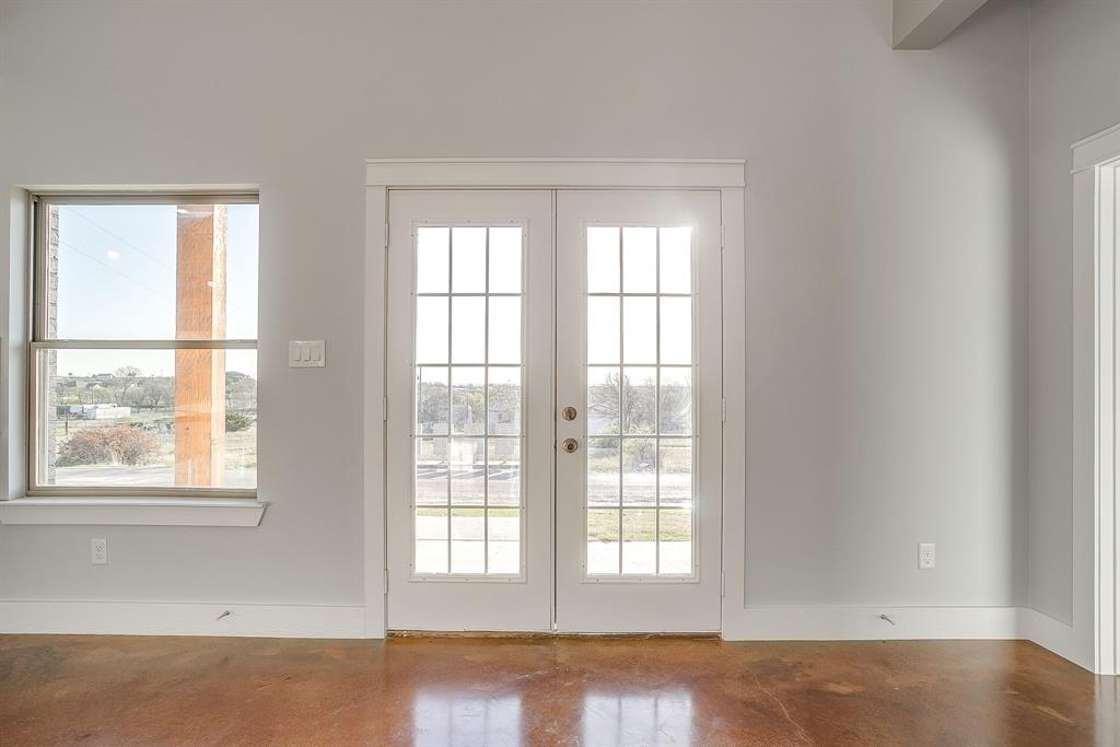 116 Overlook Trail Azle, TX 76020 - Photo 18 of 40