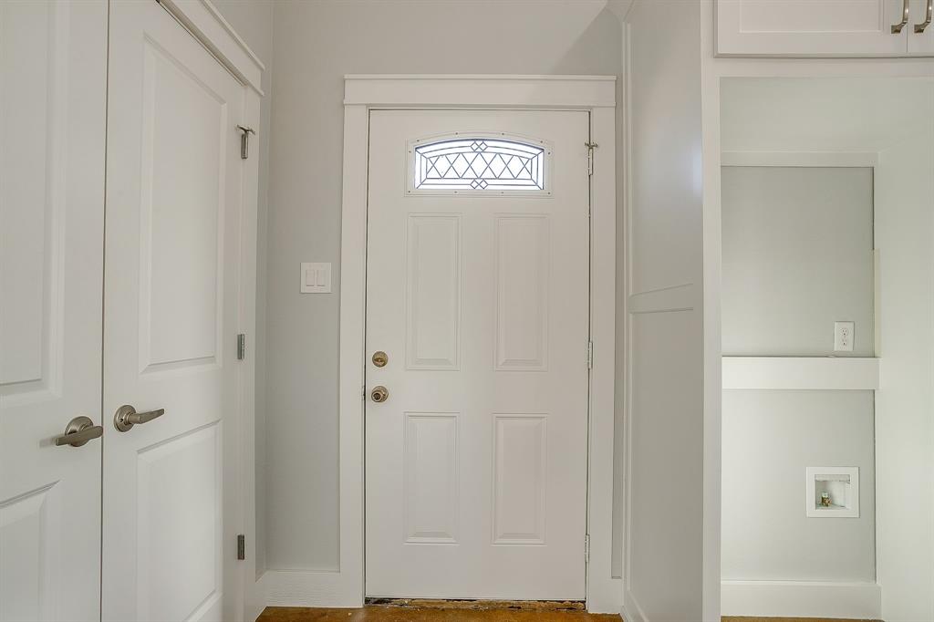 116 Overlook Trail Azle, TX 76020 - Photo 8 of 40