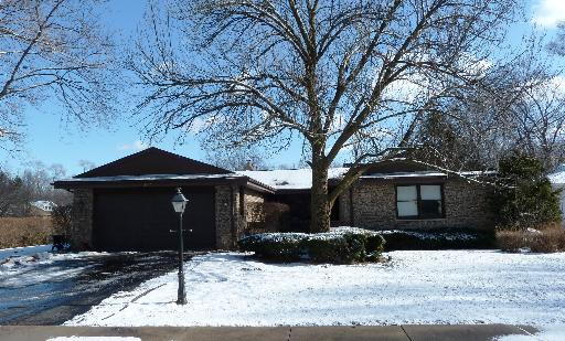 2005 Clover Road Northbrook, IL 60062 - Photo 1 of 5