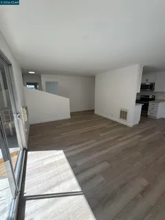 $372,500 | 8975 Alcosta Boulevard, Unit 116, San Ramon, CA 94583