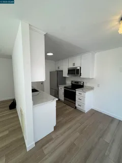 $372,500 | 8975 Alcosta Boulevard, Unit 116, San Ramon, CA 94583