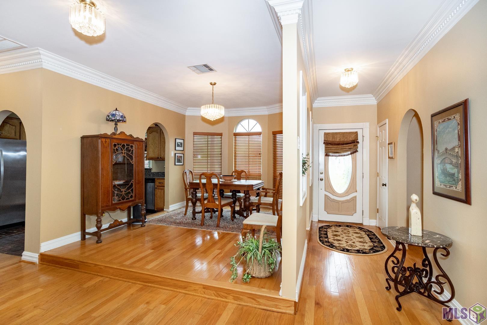 4715 Raymond Labauve Road Brusly, LA 70719 - Photo 2 of 21 Gallery Image 2