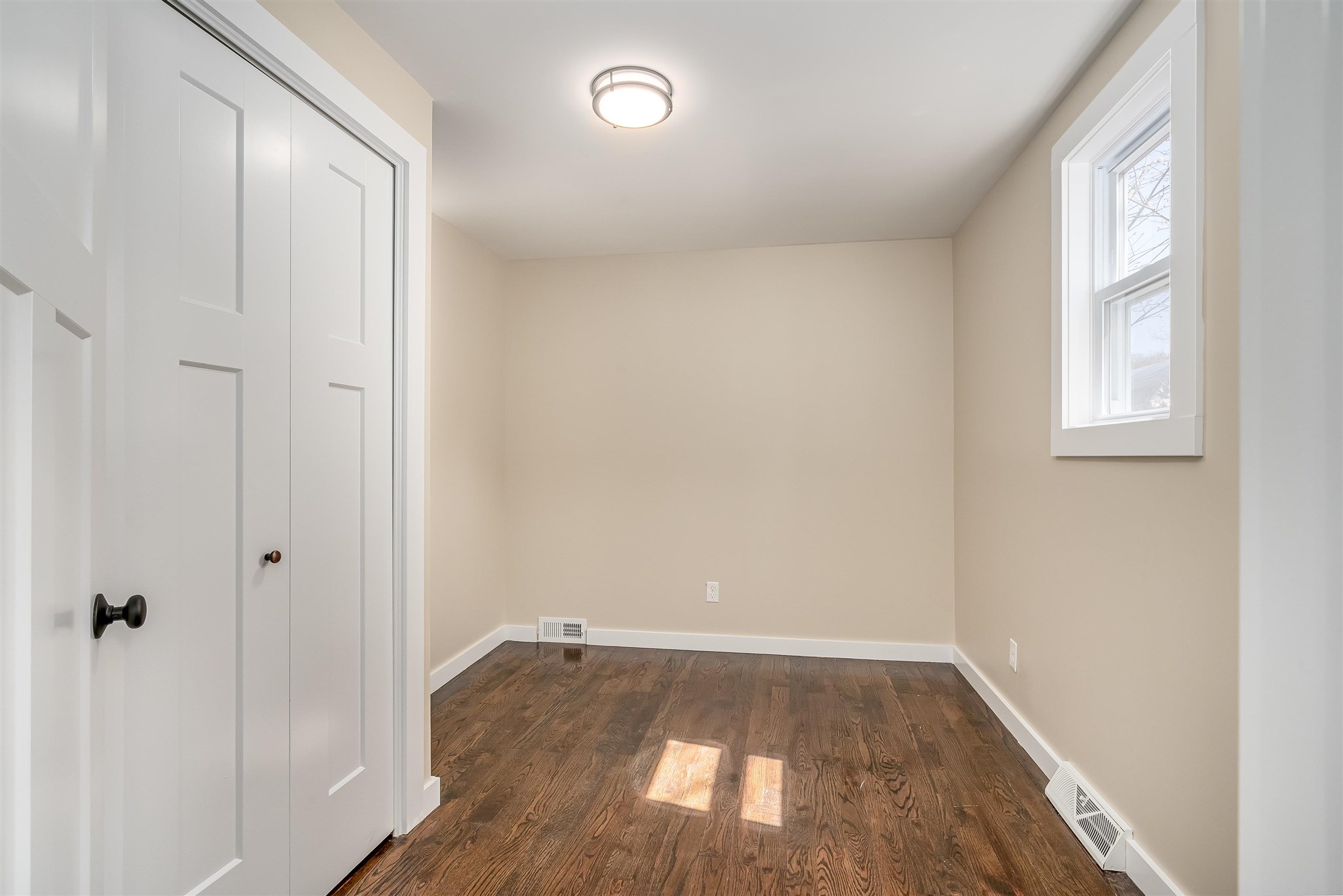 132 Moose Club Park Road Goffstown, NH 03045 - Photo 15 of 28 Gallery Image 15