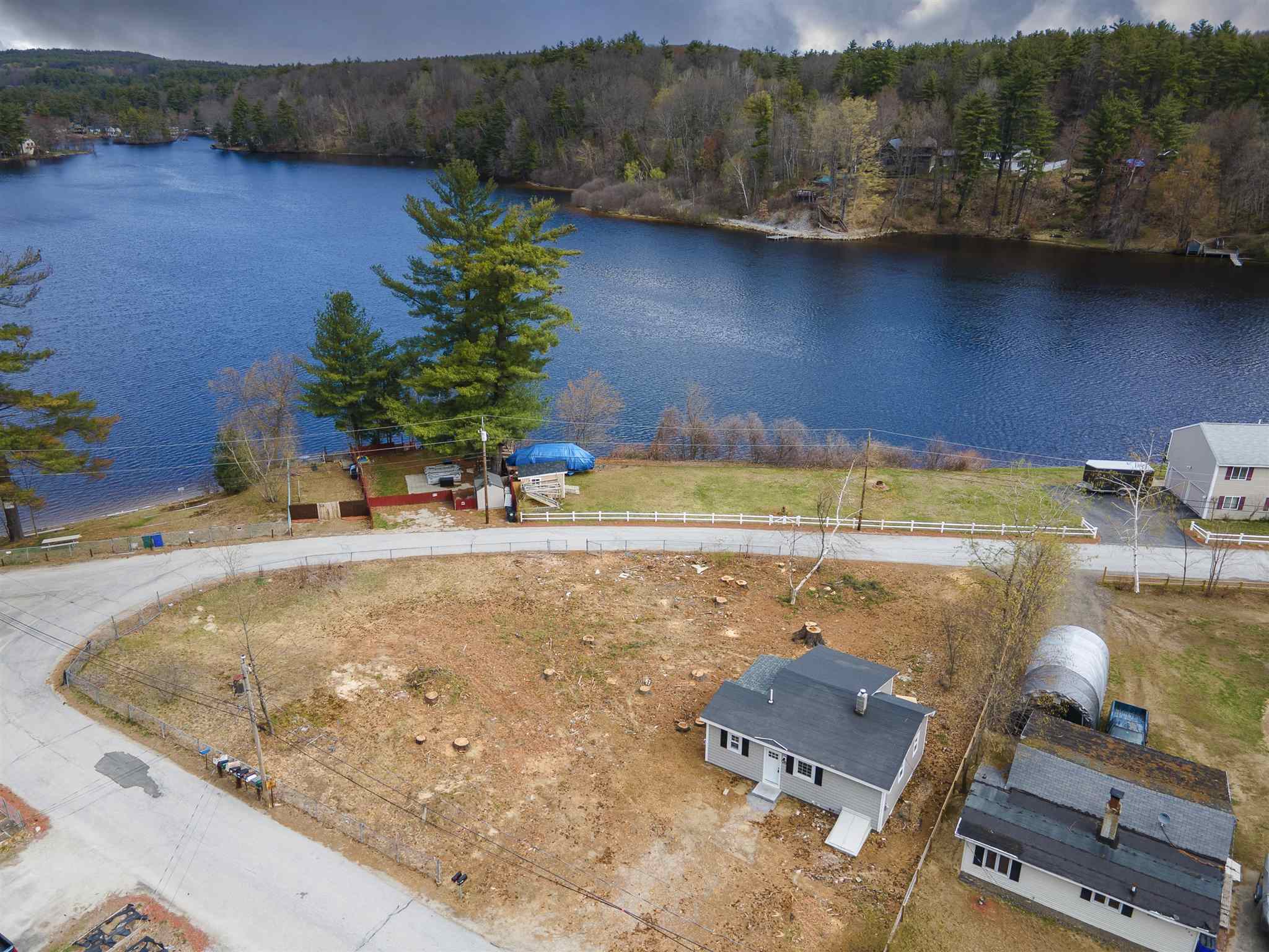 132 Moose Club Park Road Goffstown, NH 03045 - Photo 17 of 28 Gallery Image 17