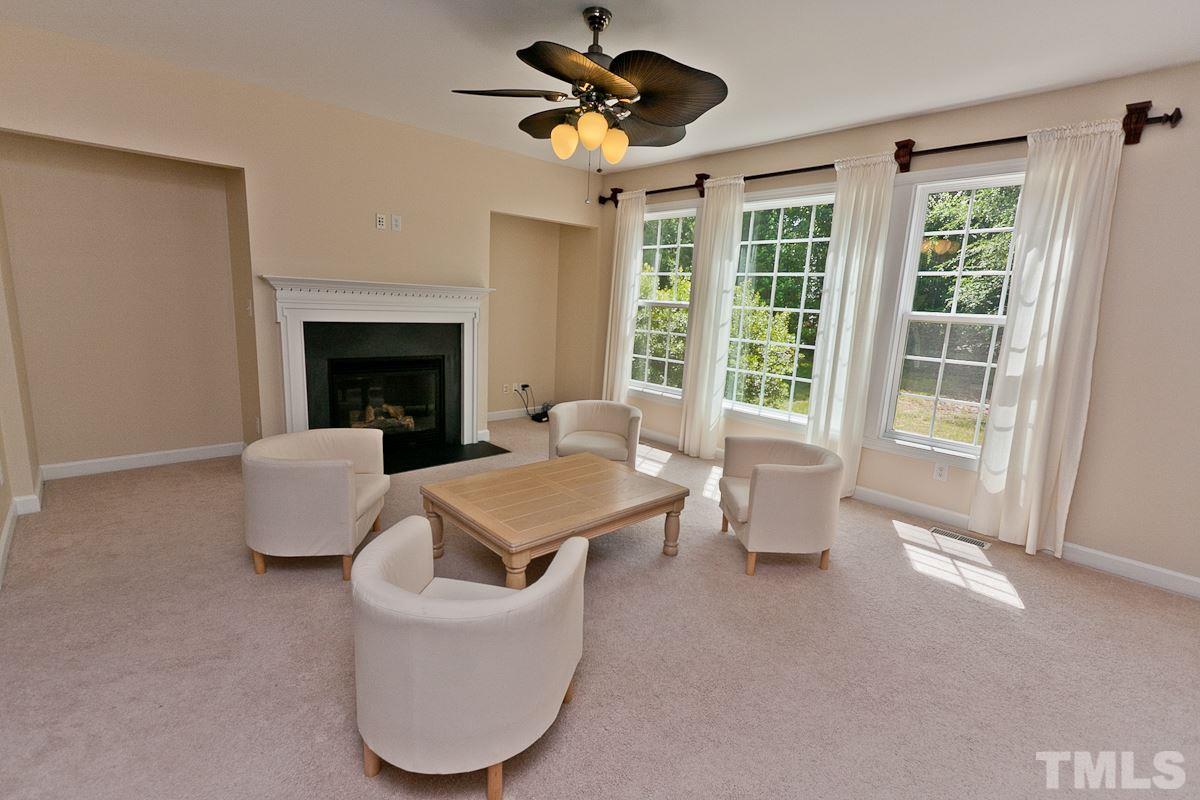 1012 Lakeview Road Durham, NC 27712 - Photo 2 of 14