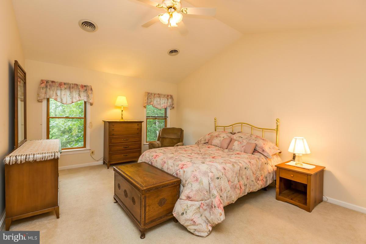 1088 Long Valley Road Westminster, MD 21158 - Photo 17 of 28 Bedroom (Master)
