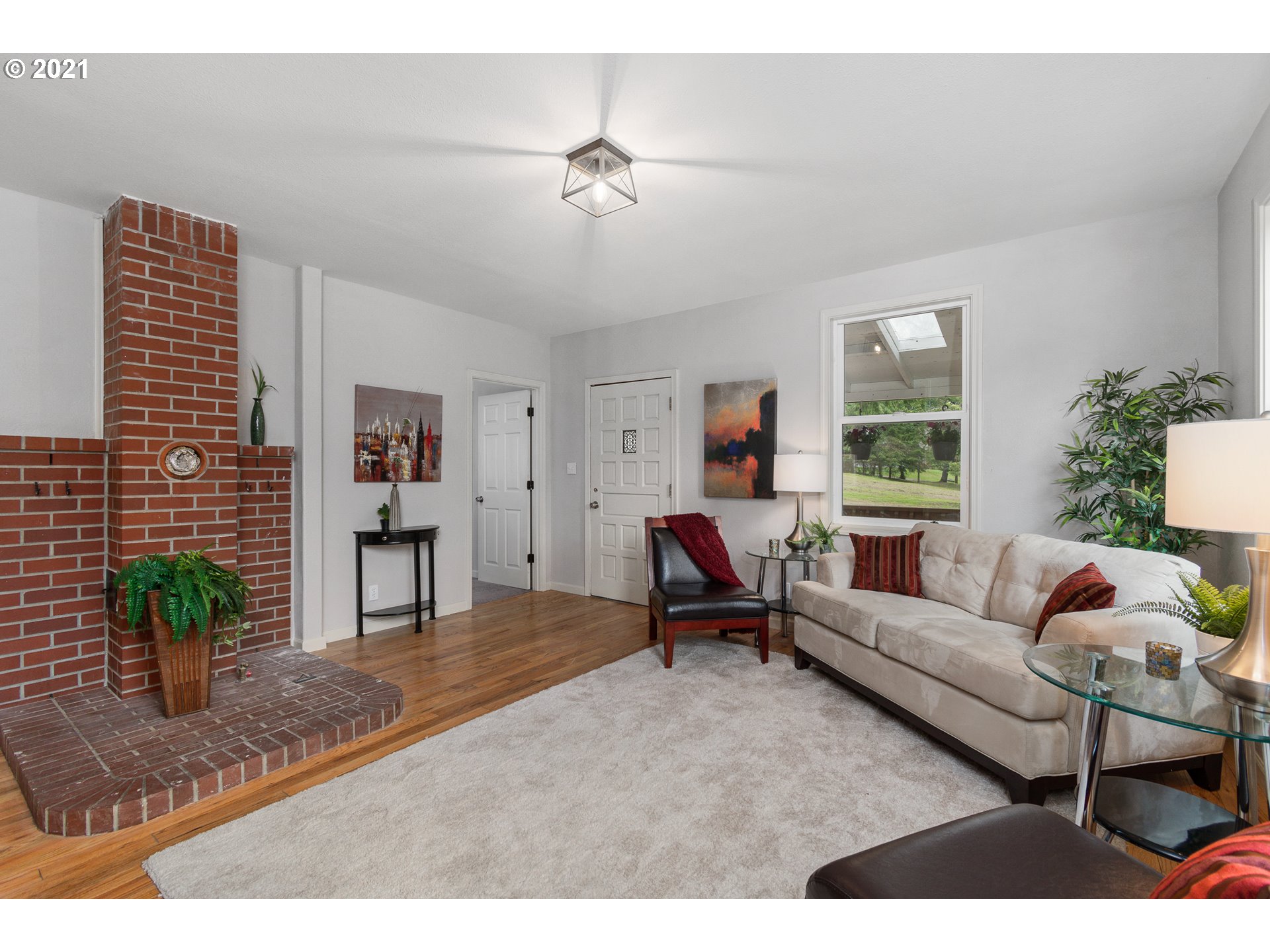 Gallery Image 6