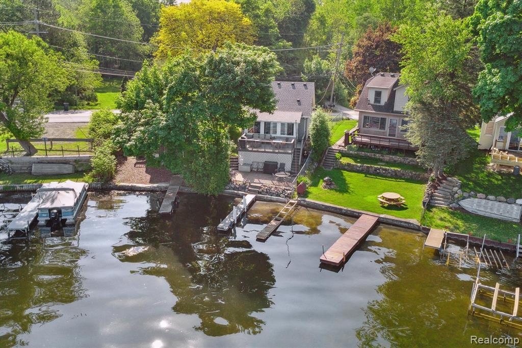 336 Heights Road Lake Orion, MI 48362 - Photo 48 of 54