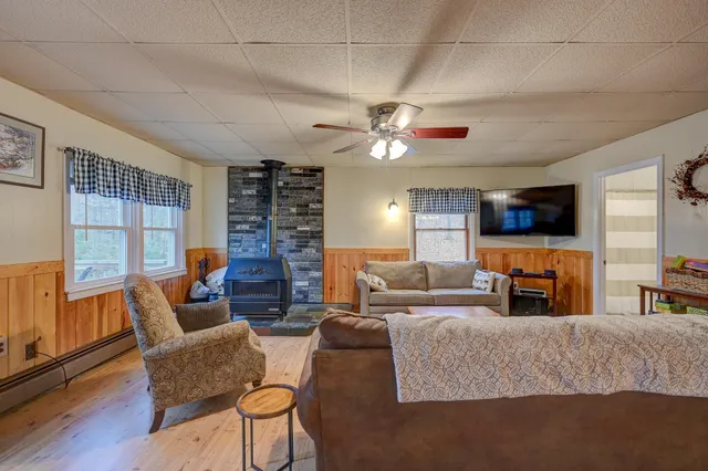 $2,200 | 30 Middle Shore Drive, Madison, NH 03849