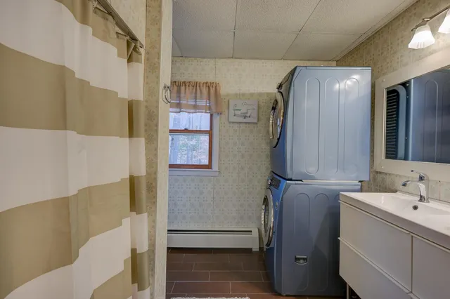 $2,200 | 30 Middle Shore Drive, Madison, NH 03849