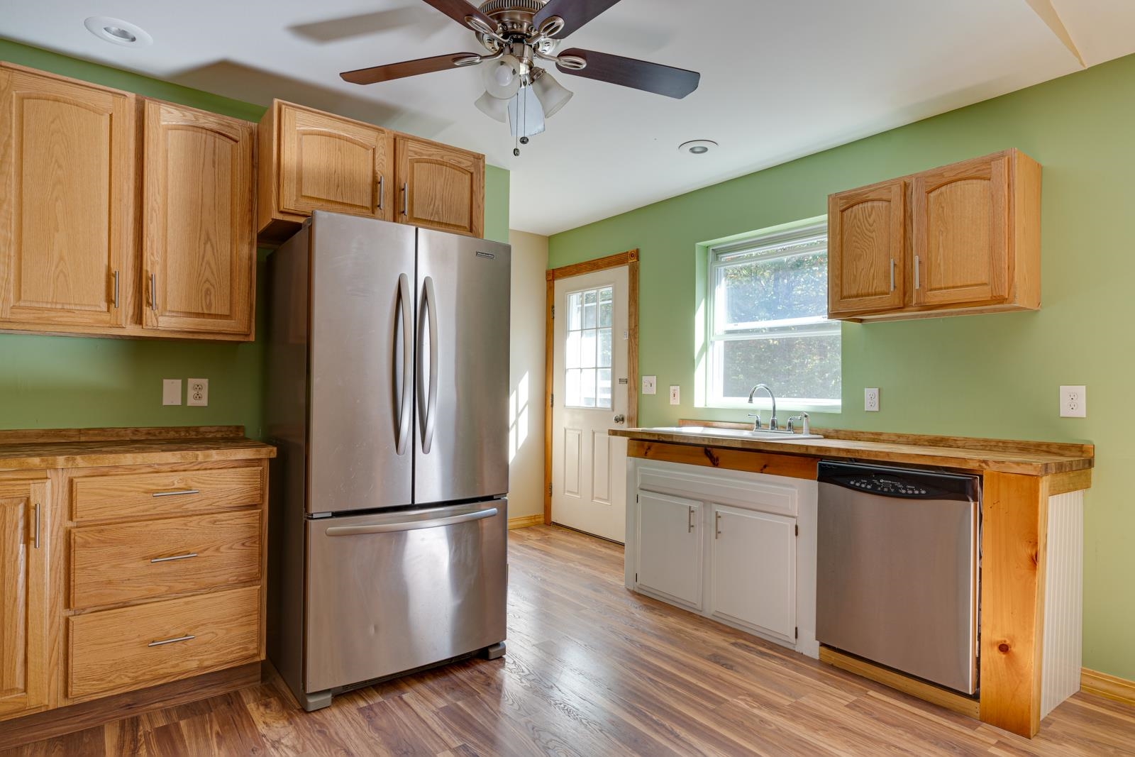 106 Middleton Road Milton, NH 03851 - Photo 5 of 37