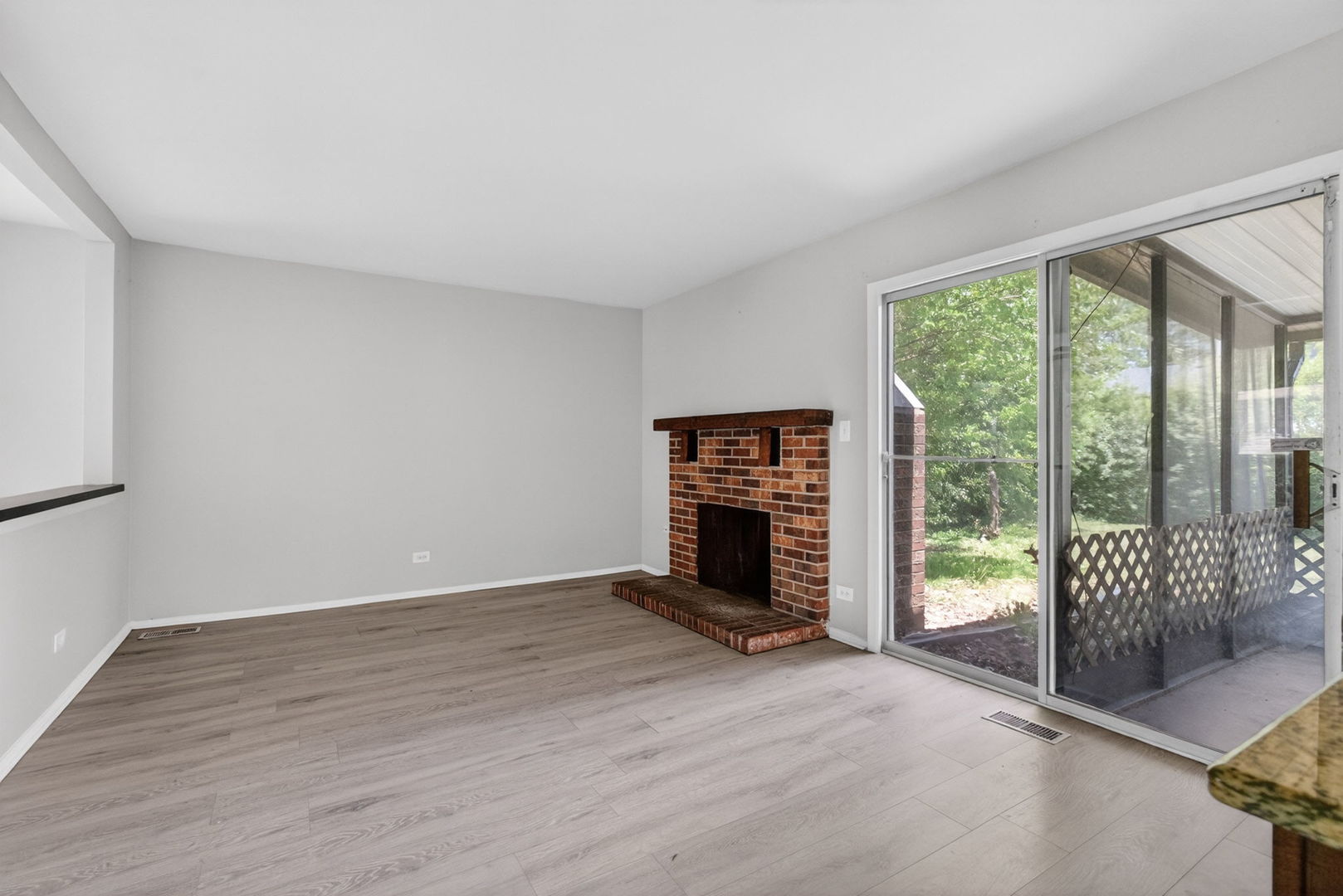 115 Oriole Road Matteson, IL 60443 - Photo 17 of 31