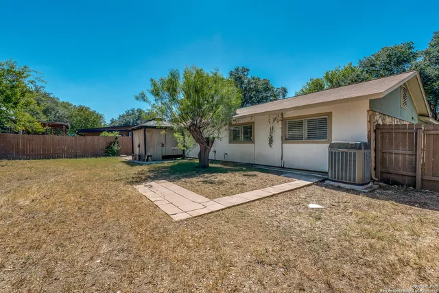 $255,000 | 15054 Misty Bnd Drive, San Antonio, TX 78217