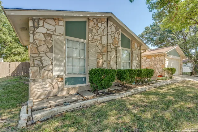$255,000 | 15054 Misty Bnd Drive, San Antonio, TX 78217
