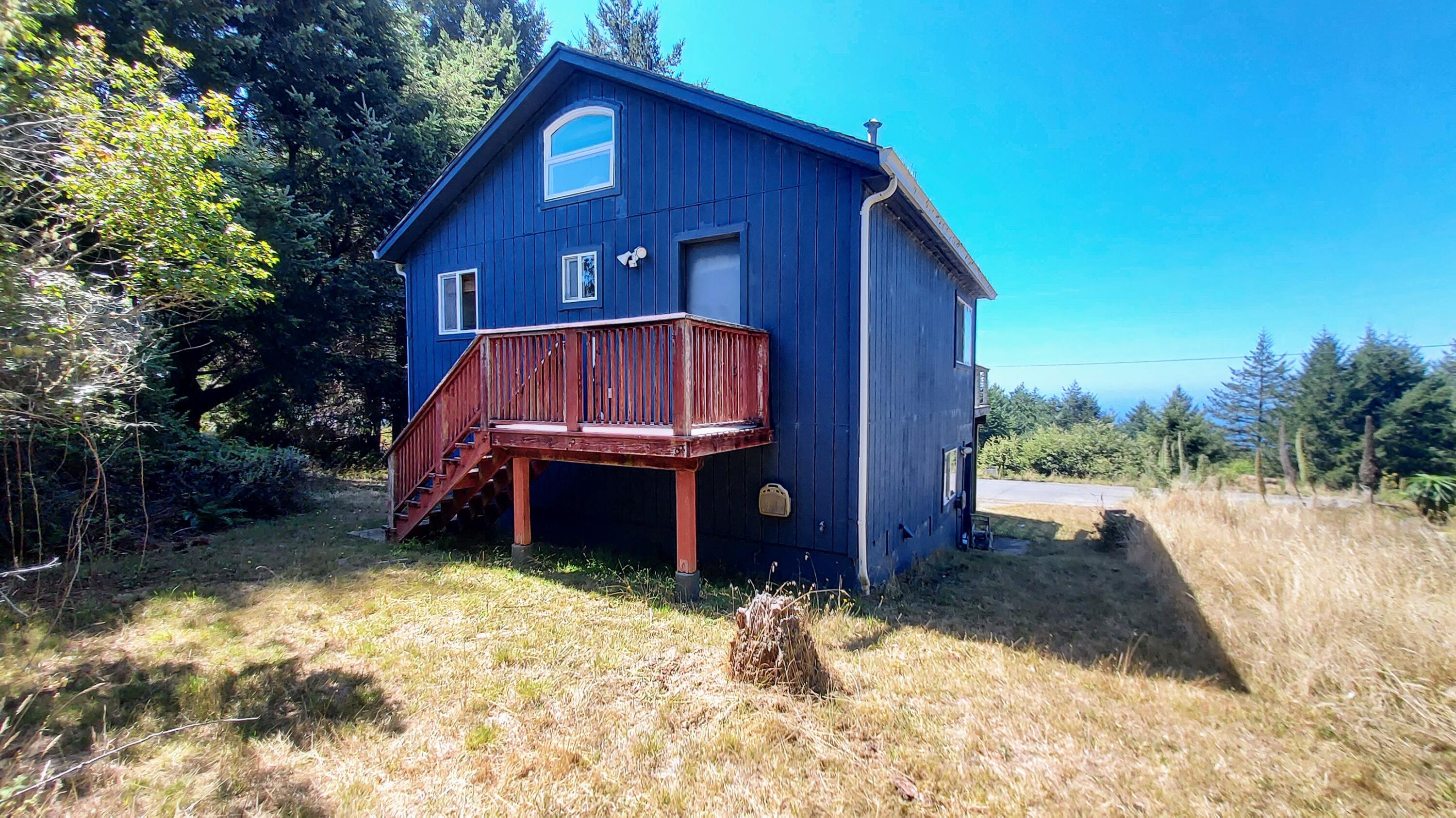 400 Seafoam Road Whitethorn, CA 95589 - Photo 40 of 57