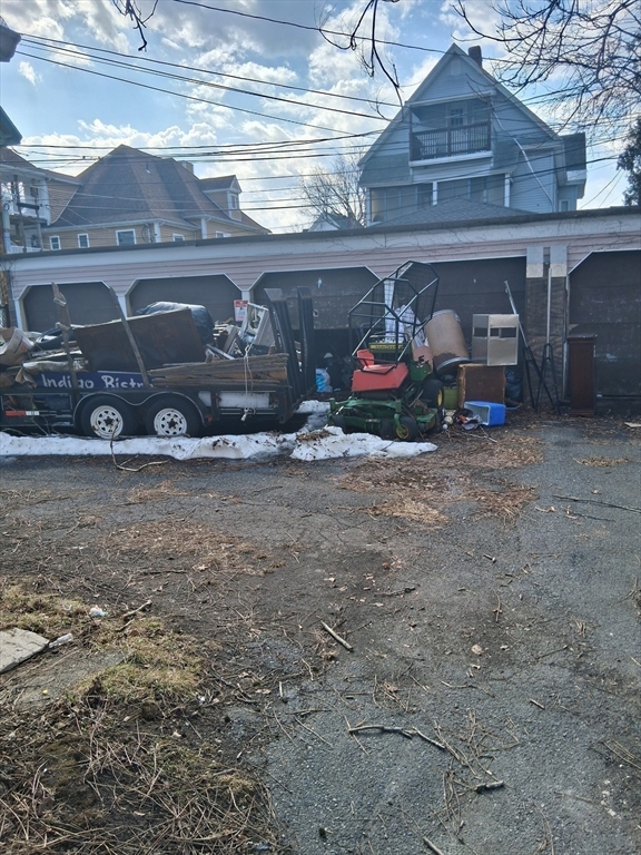 13 Hampden Street Worcester, MA 01609 - Photo 10 of 10