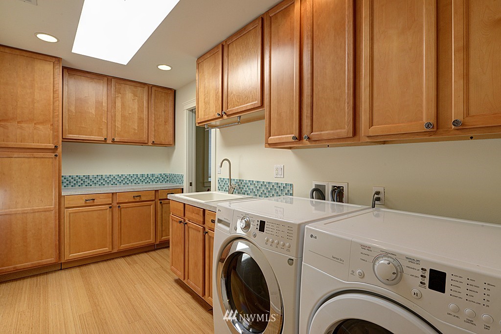 929 North 31st Street Renton, WA 98056 - Photo 18 of 25
