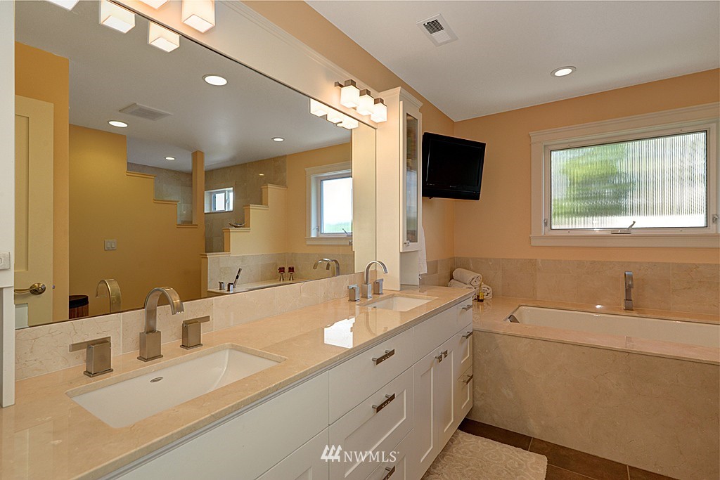 929 North 31st Street Renton, WA 98056 - Photo 20 of 25
