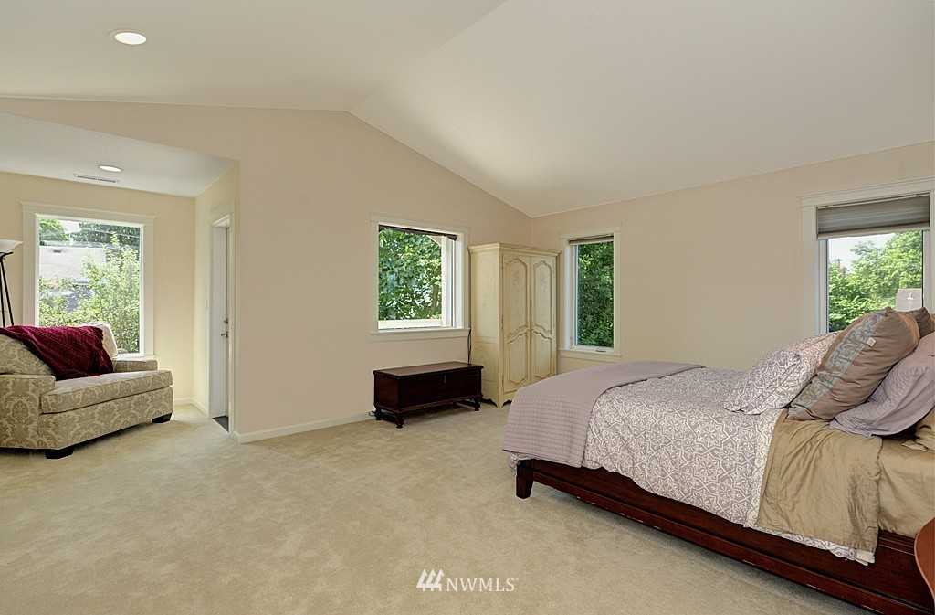 929 North 31st Street Renton, WA 98056 - Photo 22 of 25