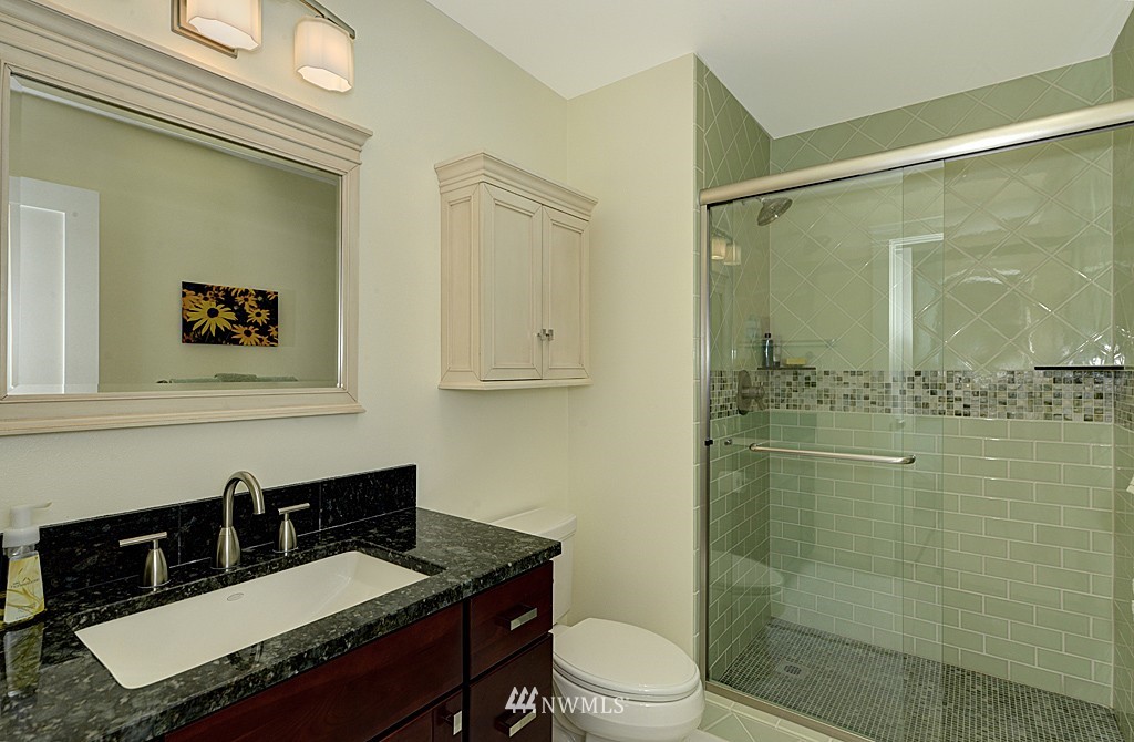 929 North 31st Street Renton, WA 98056 - Photo 4 of 25