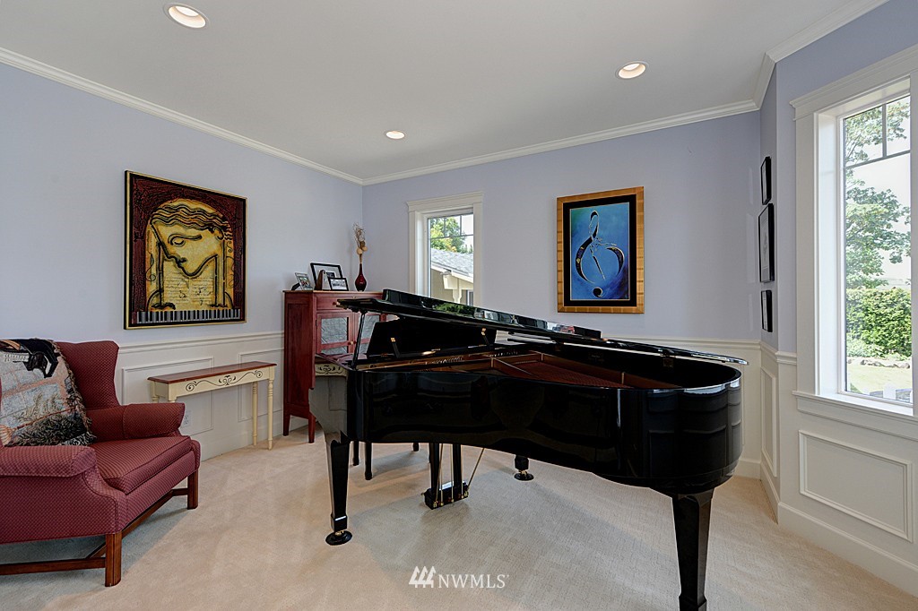 929 North 31st Street Renton, WA 98056 - Photo 7 of 25