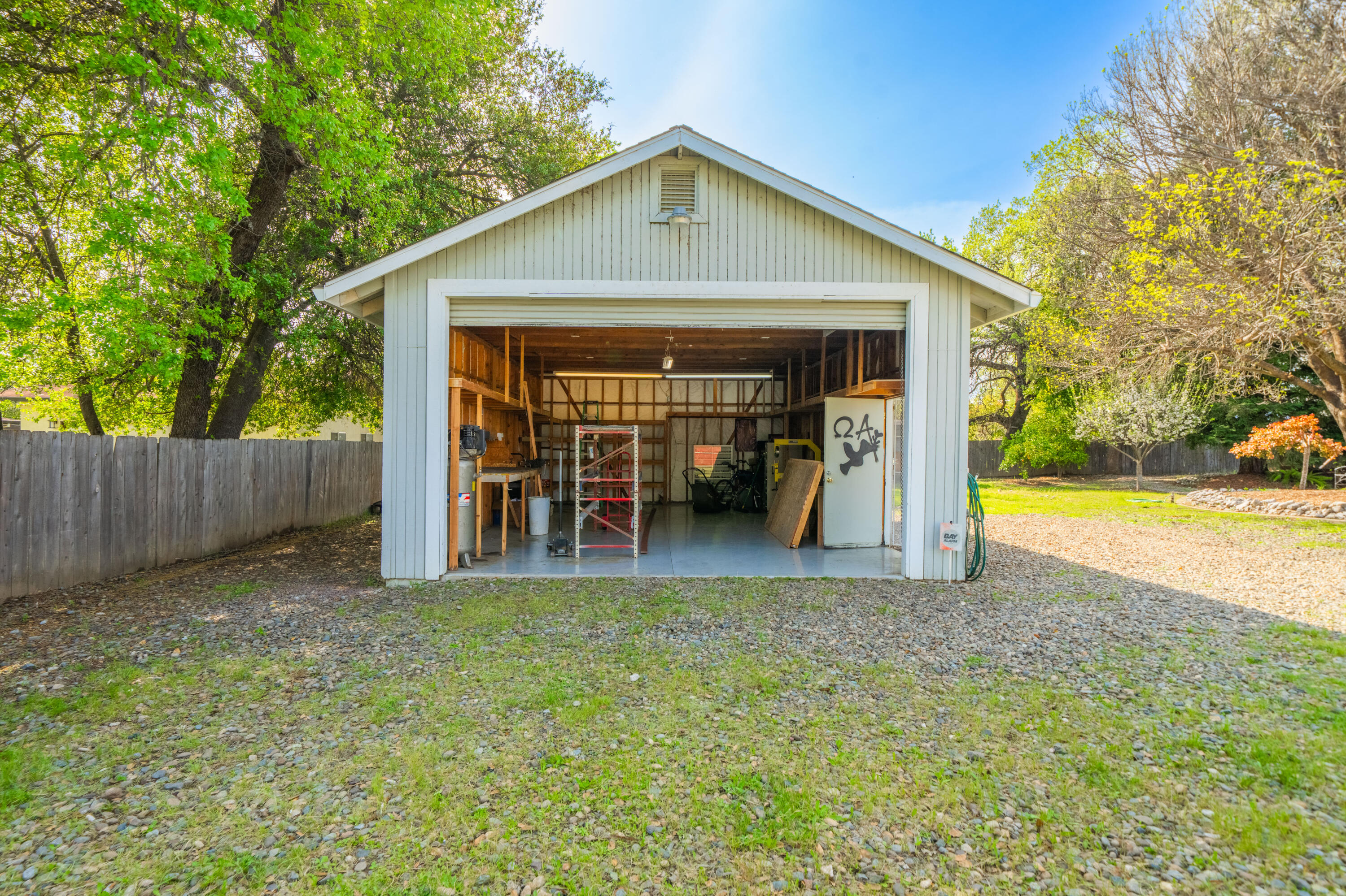 7120 Pit Road Redding, CA 96001 - Photo 21 of 39 Shop