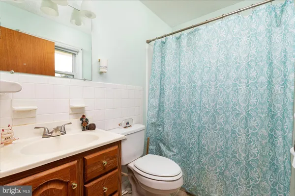 $315,000 | 9943 Massanutten Avenue, New Market, VA 22844