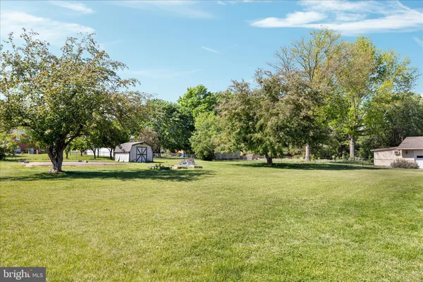 $315,000 | 9943 Massanutten Avenue, New Market, VA 22844