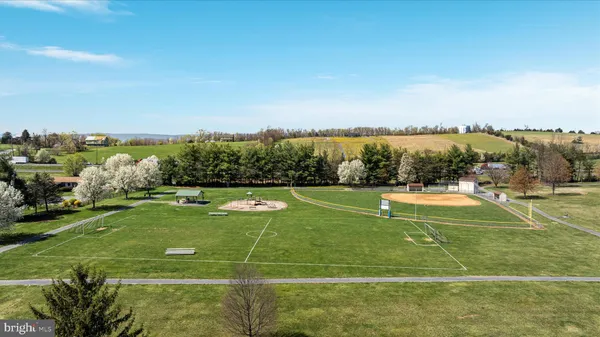 $315,000 | 9943 Massanutten Avenue, New Market, VA 22844