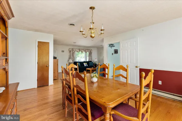$315,000 | 9943 Massanutten Avenue, New Market, VA 22844
